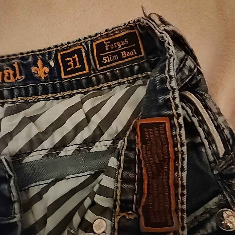 Rock Revival Distressed Blue Jeans - Picture 2 of 4